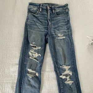 American eagle cropped jeans